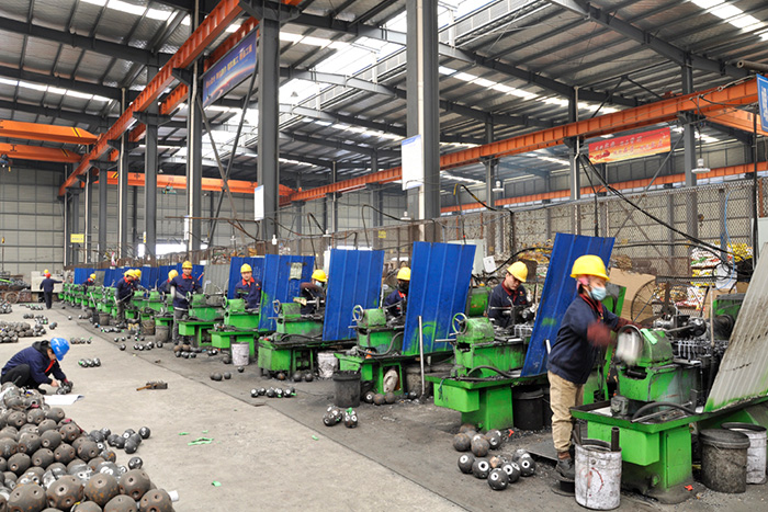 海东网架锥头车间